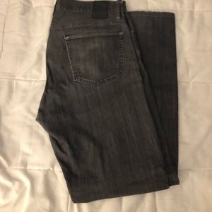 Men’s dark gray jeans